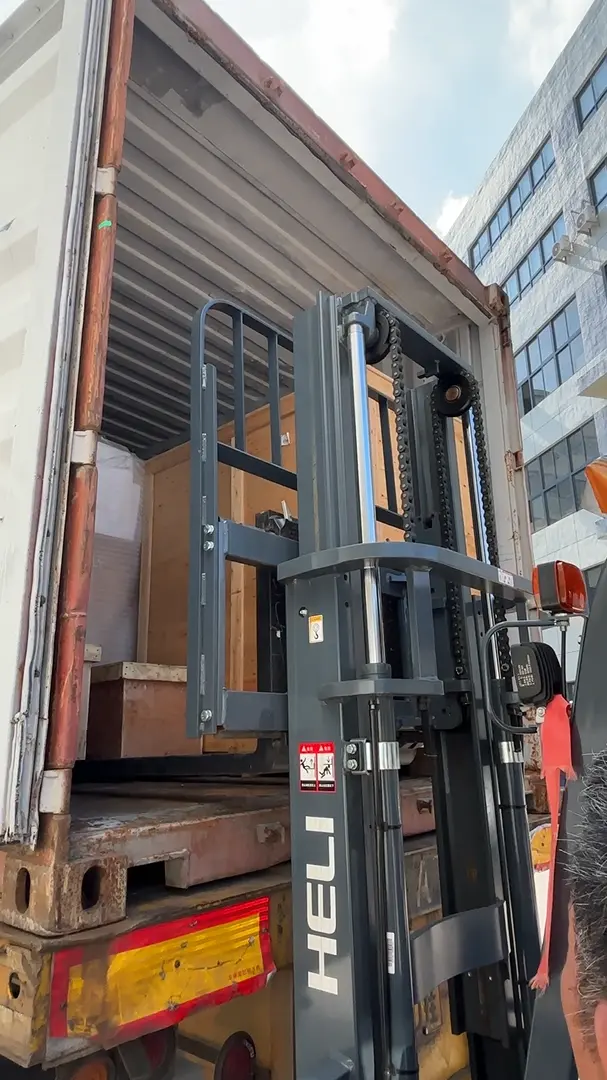 L7 Miniature Circuit Breaker